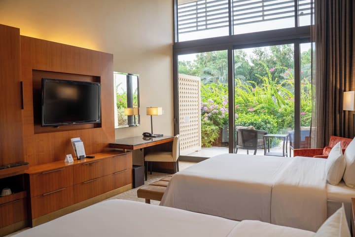 VOGO Abu Dhabi Golf Resort & Spa