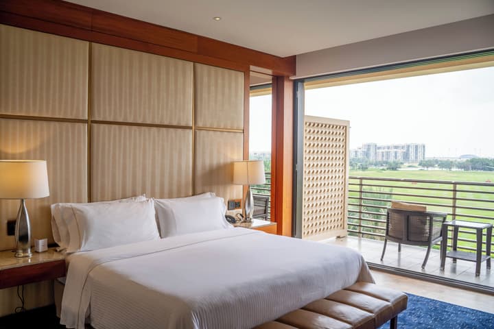 VOGO Abu Dhabi Golf Resort & Spa