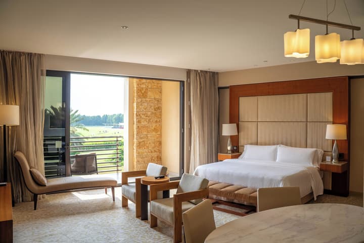 VOGO Abu Dhabi Golf Resort & Spa