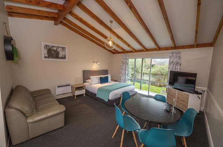 Tasman Holiday Parks - Te Anau