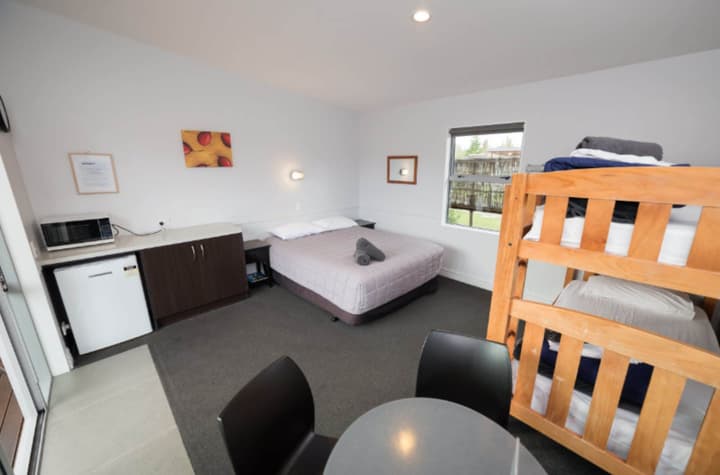 Tasman Holiday Parks - Te Anau