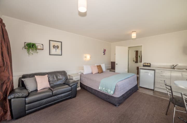 Tasman Holiday Parks - Te Anau