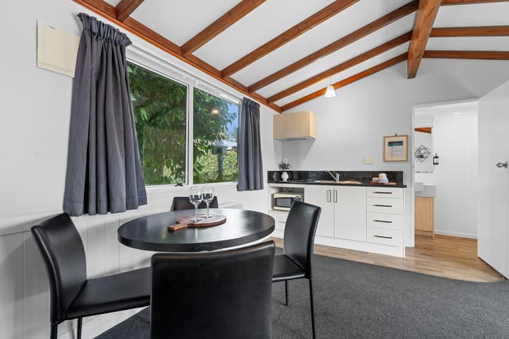 Tasman Holiday Parks - Te Anau