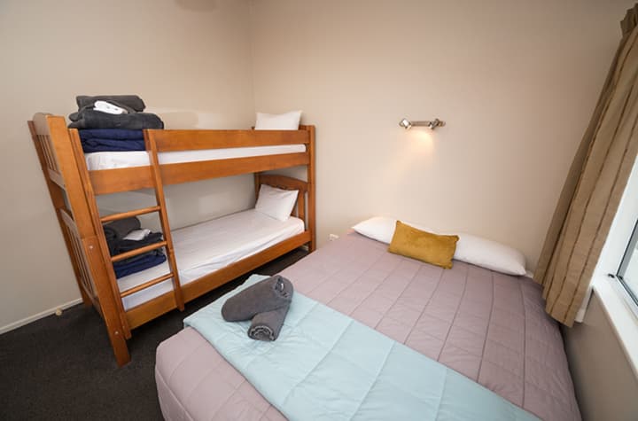 Tasman Holiday Parks - Te Anau