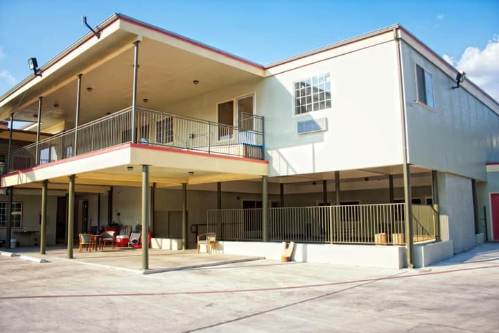 Whispering Palms Inn