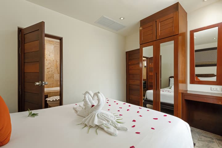 Phunawa Resort Karon Beach Phuket