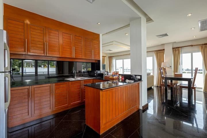 Phunawa Resort Karon Beach Phuket