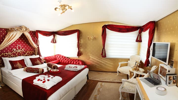 Sultan Tughra Hotel - Special Class