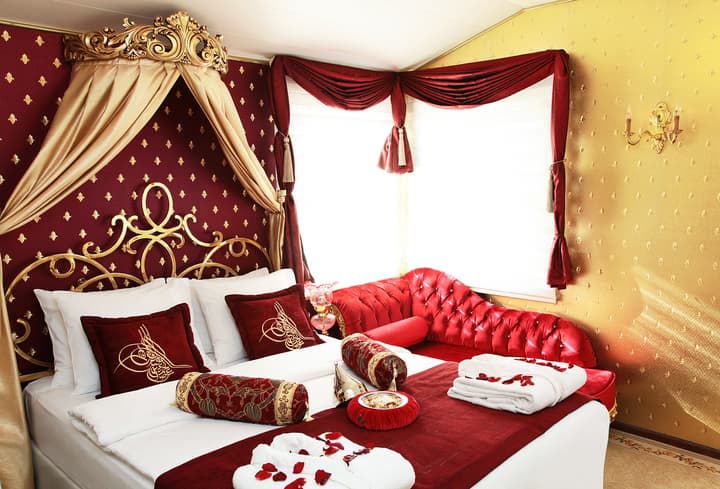 Sultan Tughra Hotel - Special Class