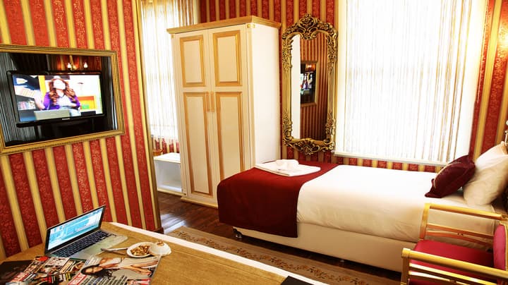 Sultan Tughra Hotel - Special Class