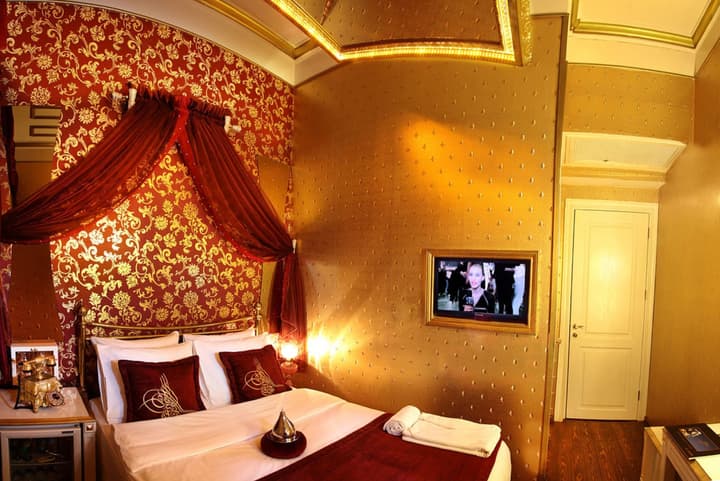 Sultan Tughra Hotel - Special Class