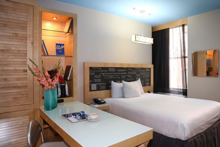 TRYP by Wyndham New York City Times Square / Midtown
