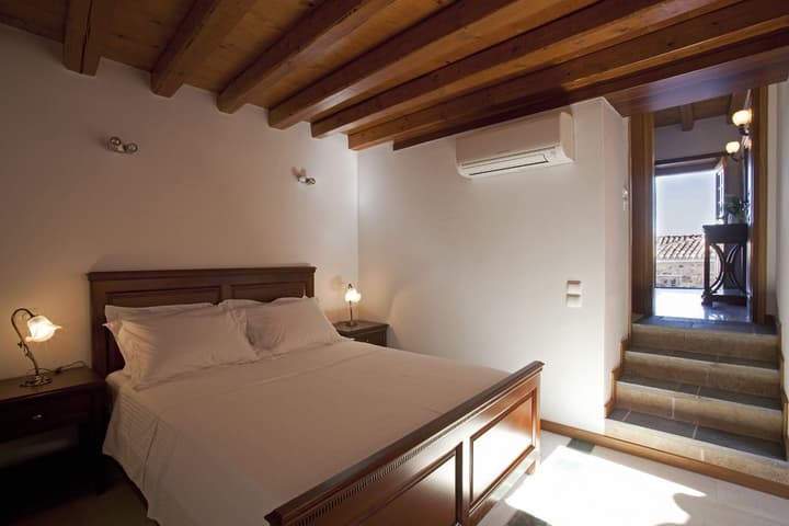 Likinia Hotel