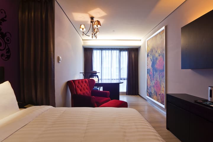 FX Hotel Taipei Nanjing East Road Branch