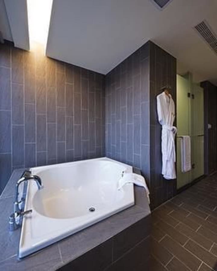 FX Hotel Taipei Nanjing East Road Branch