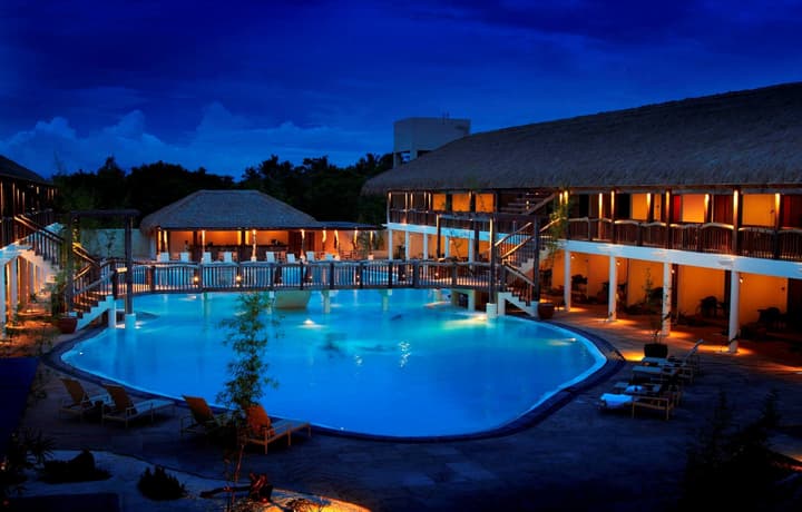 Bluewater Panglao Beach Resort