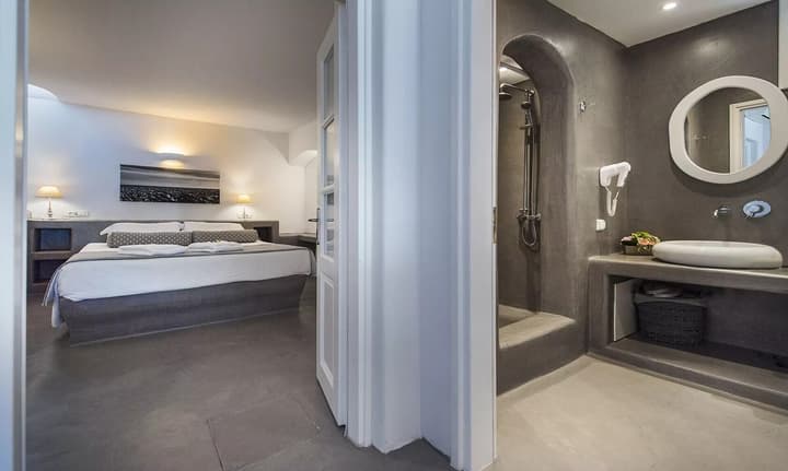 Anema Boutique Hotel & Villas Santorini