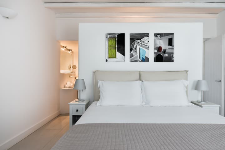 Anema Boutique Hotel & Villas Santorini
