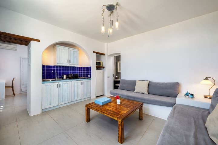 Anema Boutique Hotel & Villas Santorini