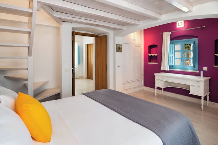 Anema Boutique Hotel & Villas Santorini