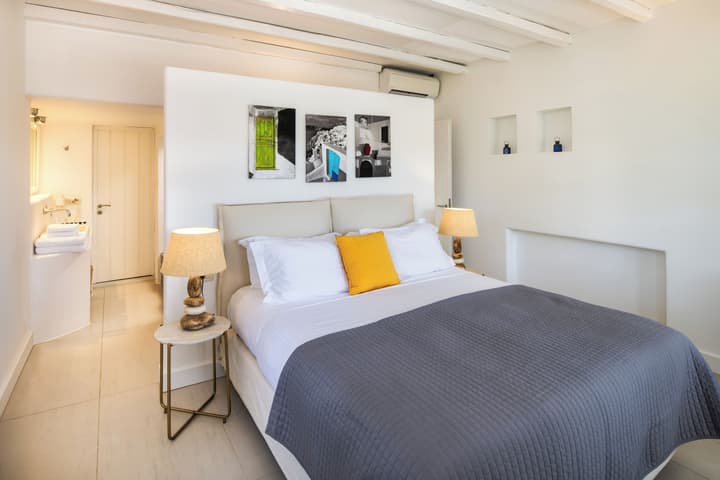 Anema Boutique Hotel & Villas Santorini