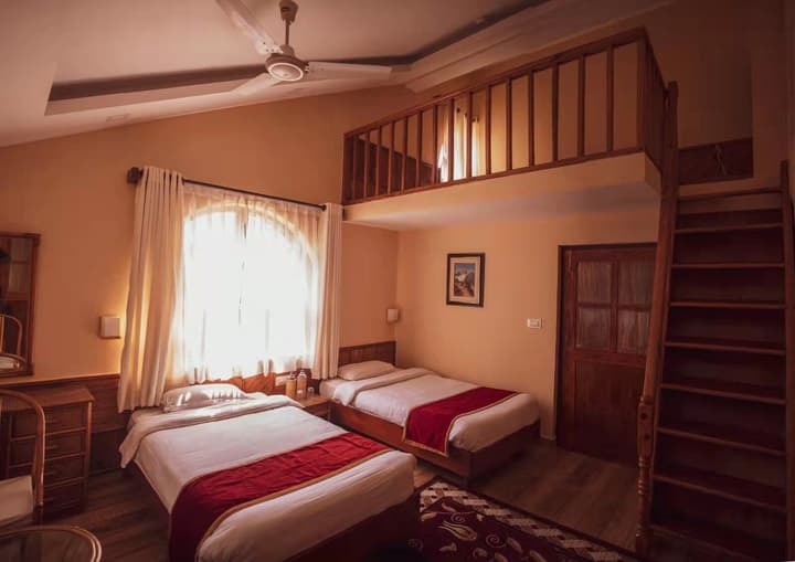 Safari Adventure Lodge