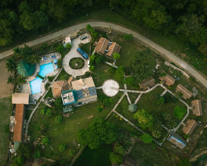 Safari Adventure Lodge