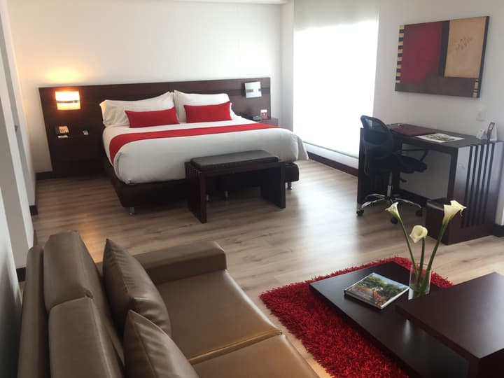 Best Western Plus 93 Park Hotel