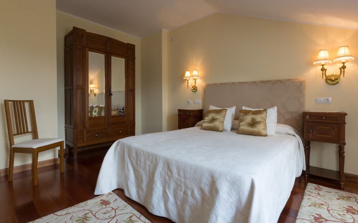 La Casona de la Roza