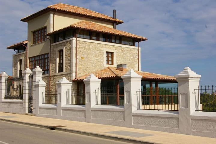 Hotel Villadesella