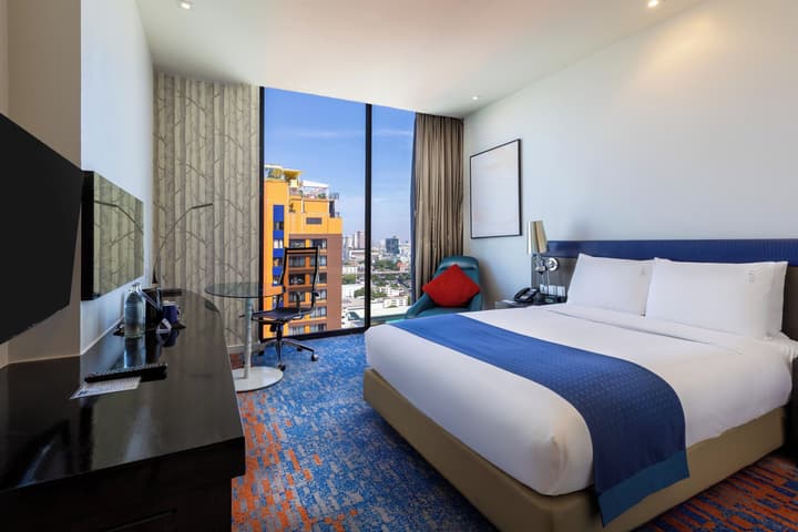 Holiday Inn Express Bangkok Siam by IHG