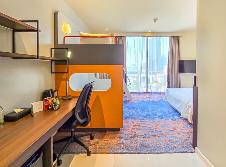 Holiday Inn Express Bangkok Siam by IHG
