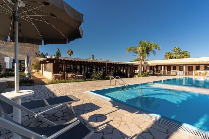 Hotel Masseria Le Pajare