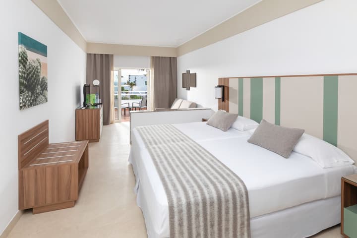 Hotel Riu Paraiso Lanzarote - All Inclusive