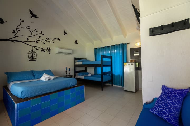 Hosteria Mar y Sol