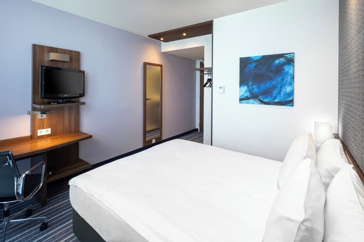 Holiday Inn Express Amsterdam - Sloterdijk Station by IHG