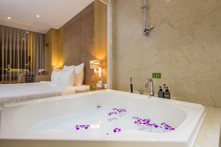 Paradise Saigon Boutique Hotel & Spa