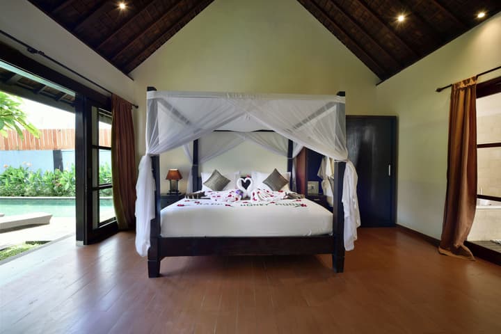 The Khayangan Dreams Villa Umalas