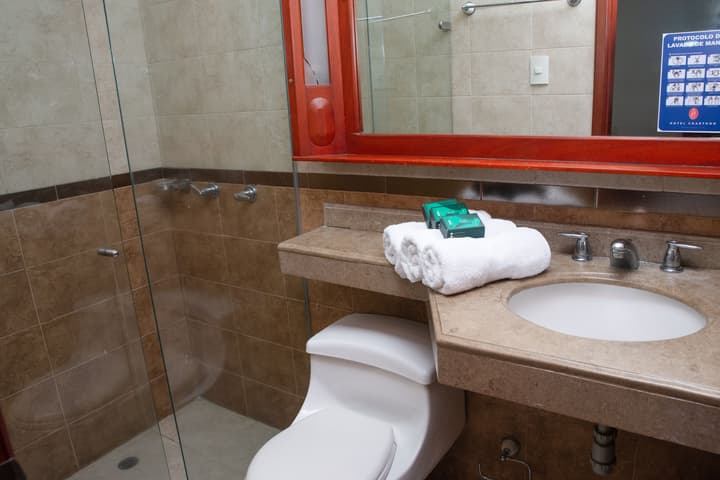 Hotel Charthon