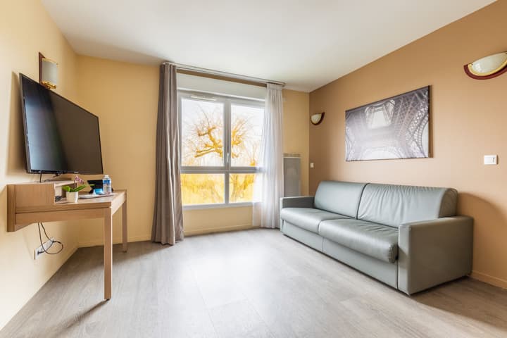 Zenitude Hôtel - Résidences Magny les Hameaux
