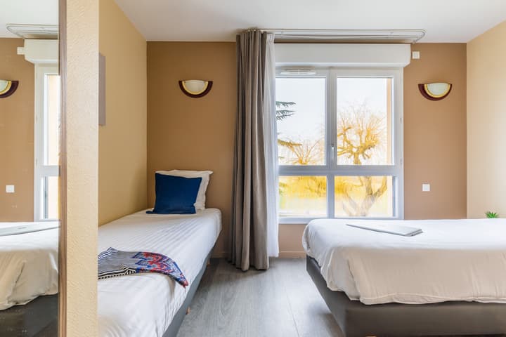 Zenitude Hôtel - Résidences Magny les Hameaux