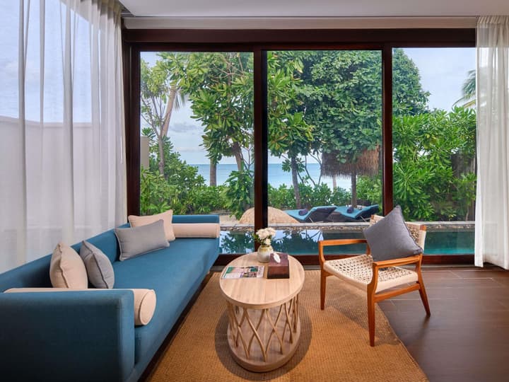 Mercure Samui Chaweng Tana Hotel