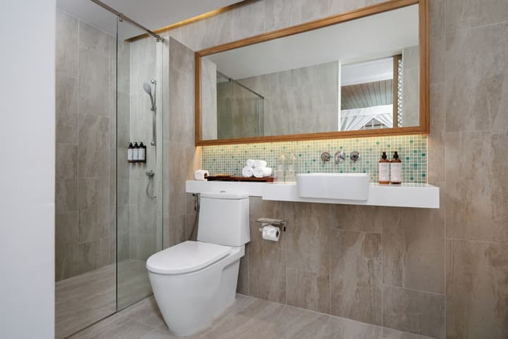 Mercure Samui Chaweng Tana Hotel