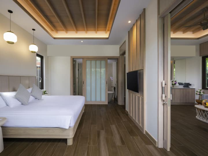 Mercure Samui Chaweng Tana Hotel