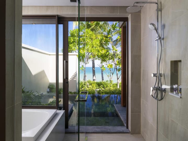 Mercure Samui Chaweng Tana Hotel