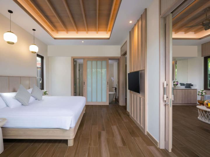 Mercure Samui Chaweng Tana Hotel