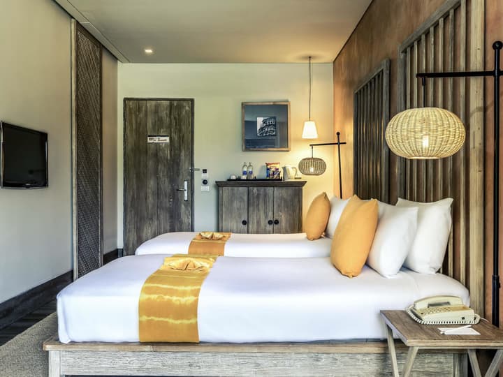 Mercure Samui Chaweng Tana Hotel
