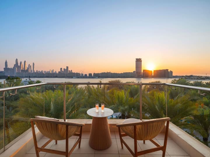Rixos The Palm Hotel & Suites – Ultra All Inclusive