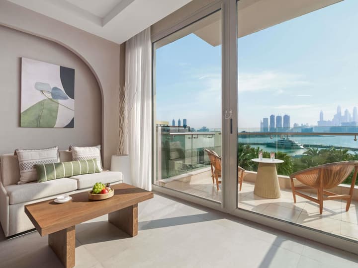 Rixos The Palm Hotel & Suites – Ultra All Inclusive