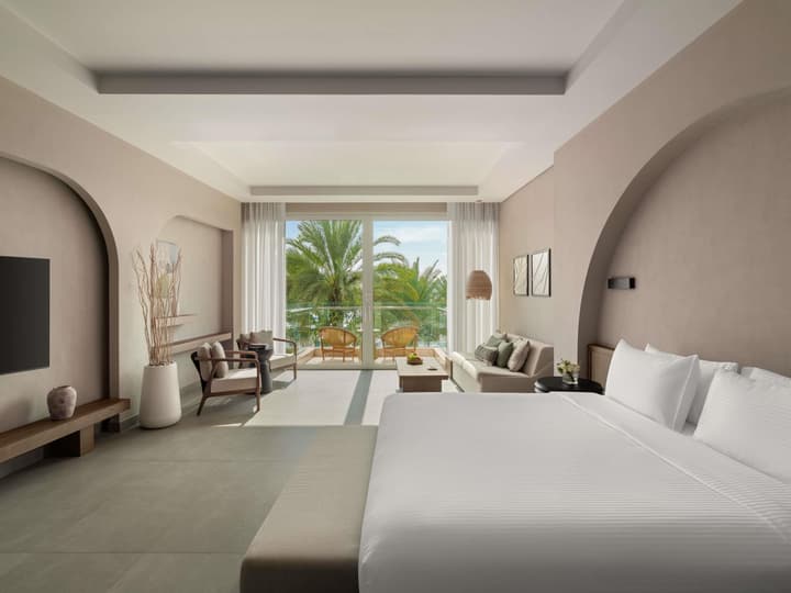 Rixos The Palm Hotel & Suites – Ultra All Inclusive
